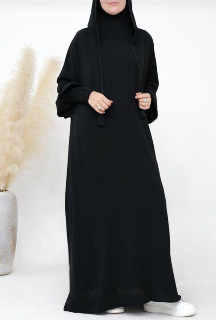 Sport Drawstring Hoody abaya with tassles - Image 7