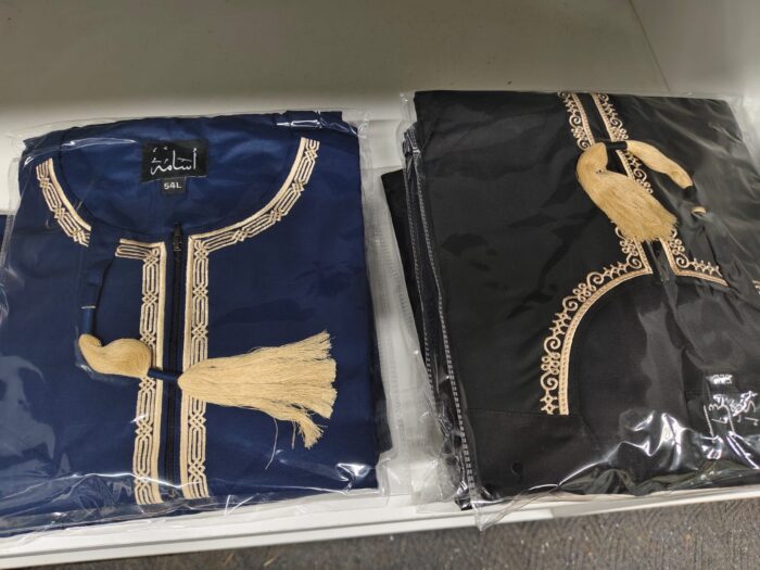 Men's Embroided Tassle Thobes - Image 6
