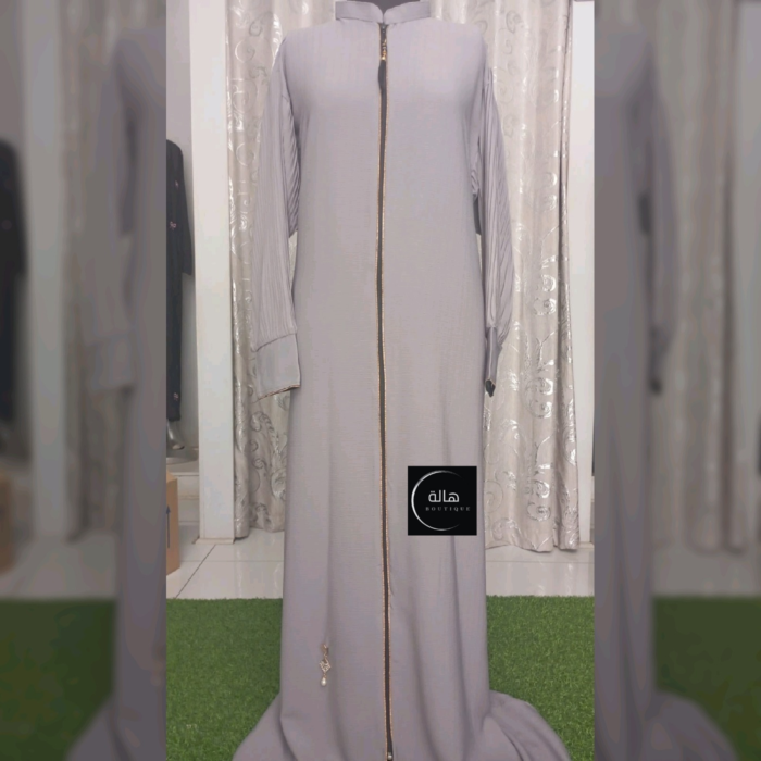 New Saudi Range abayas with Pleated sleeves - Image 2