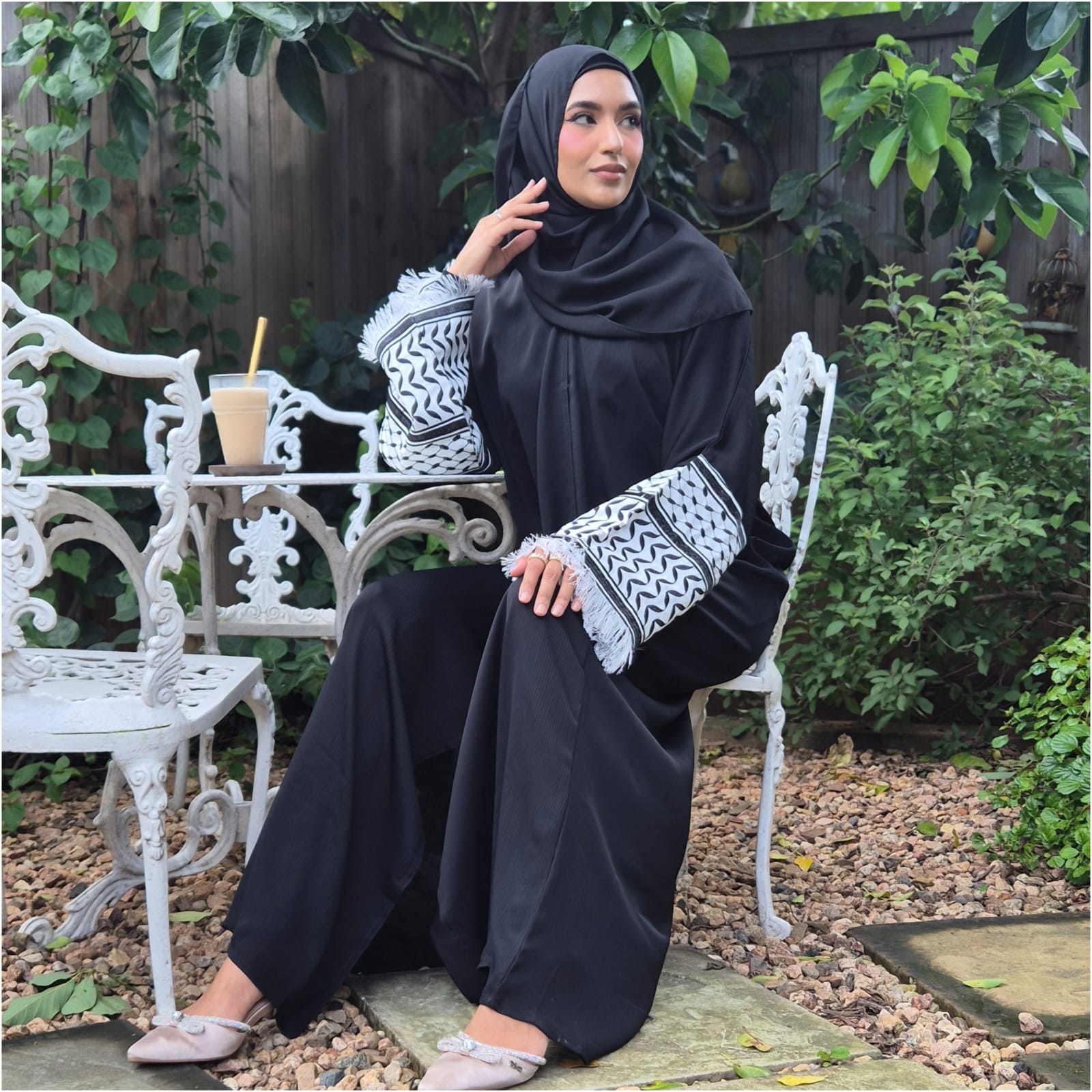 Keffiyah Black Abayas