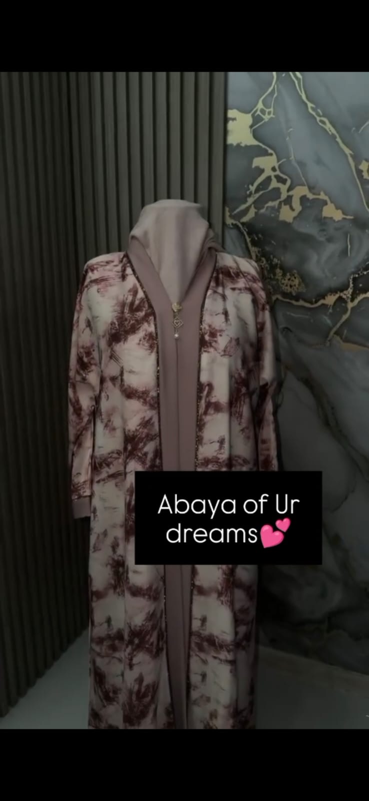 Ombre abaya with abstract design